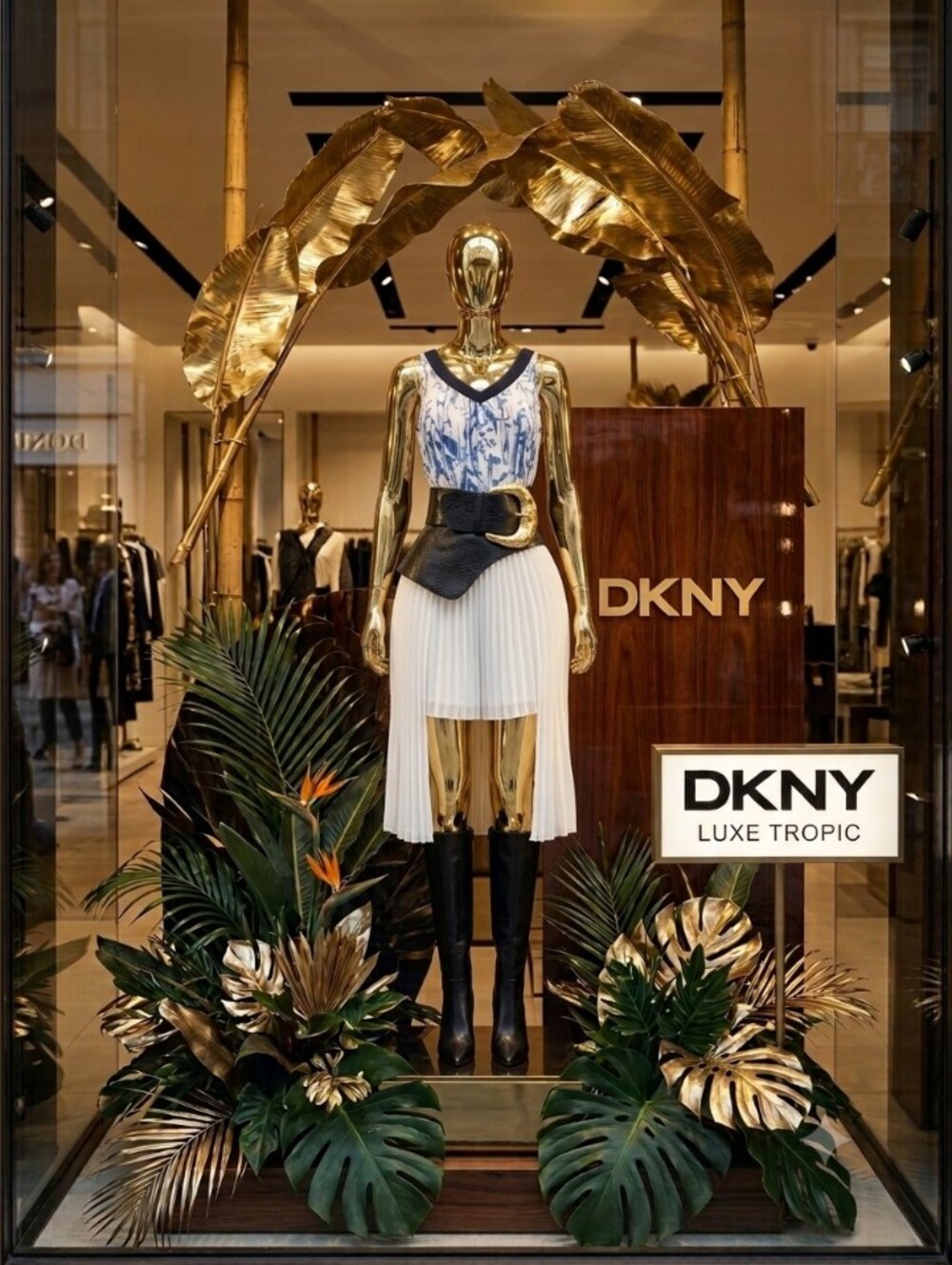 DKNY Navy and White V-Neck Printed Tank